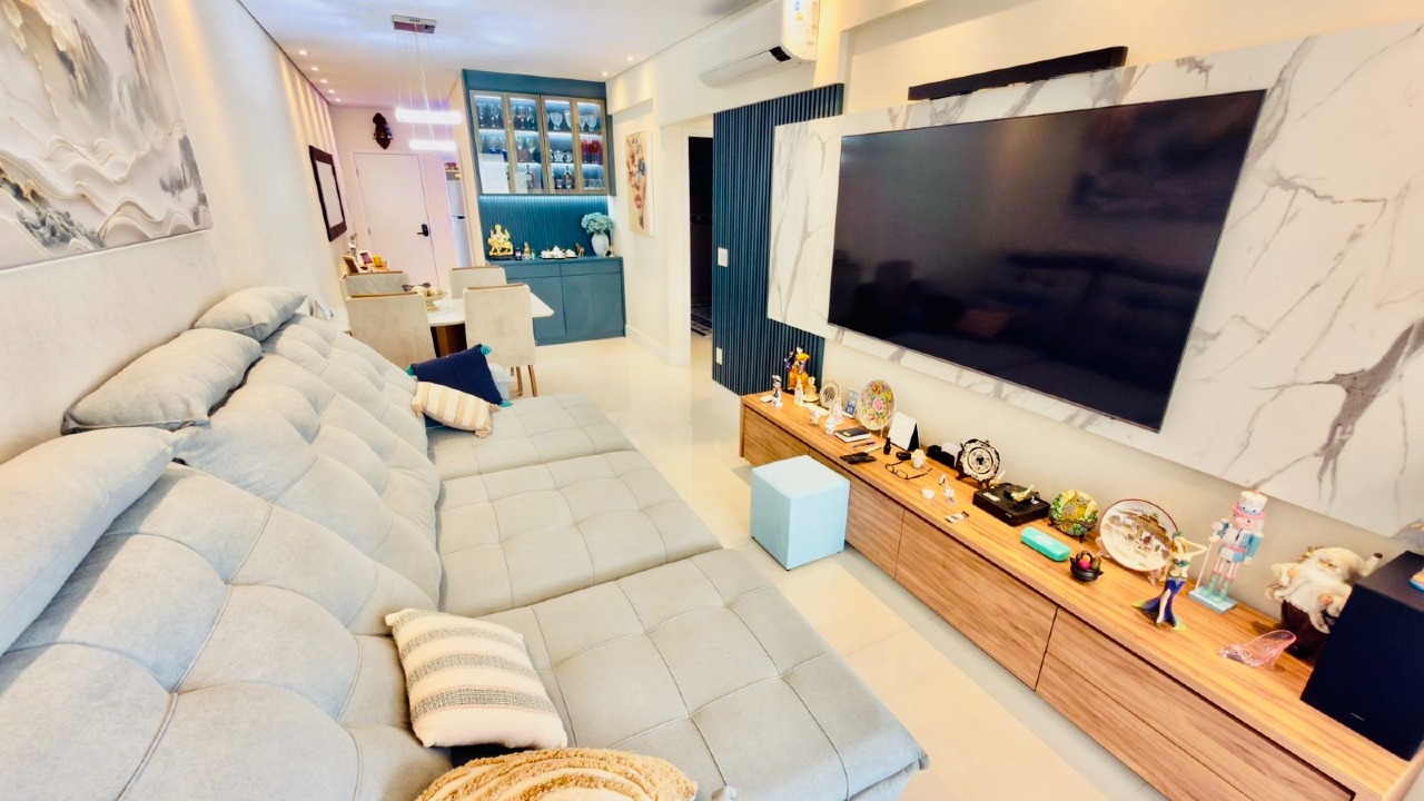 Apartamento à venda no Ponta da Praia: 