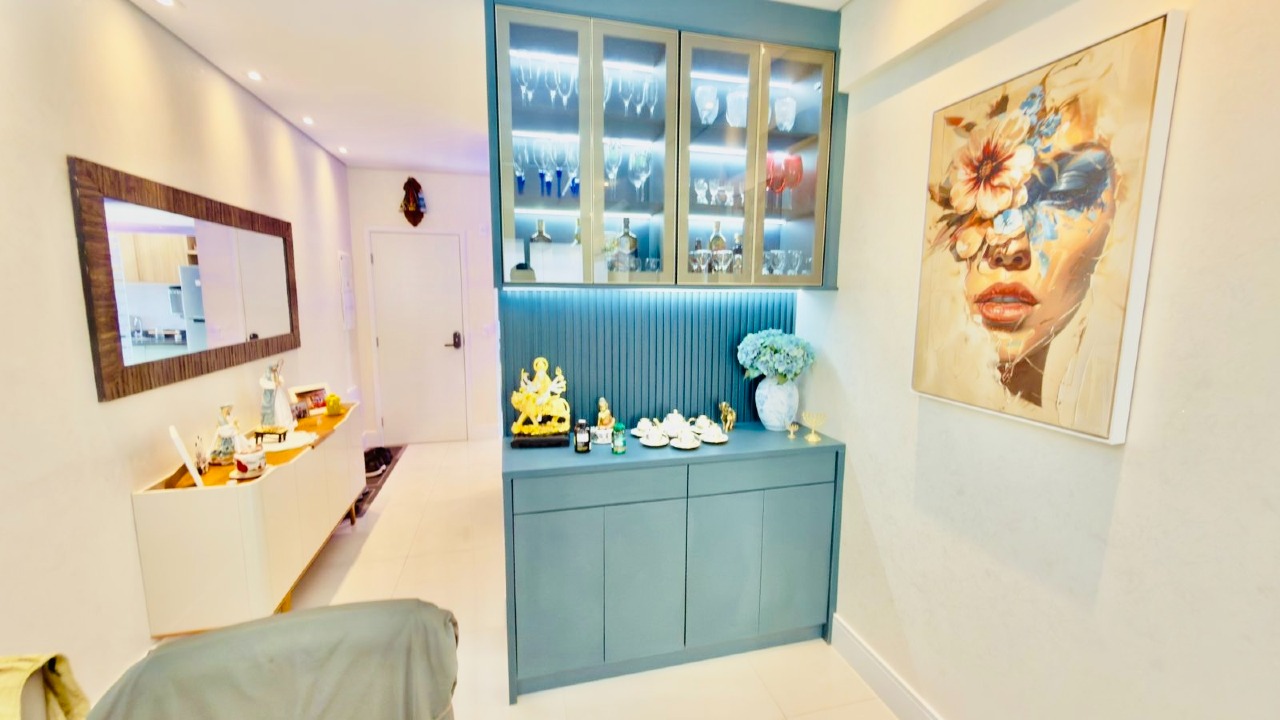 Apartamento à venda no Ponta da Praia: 