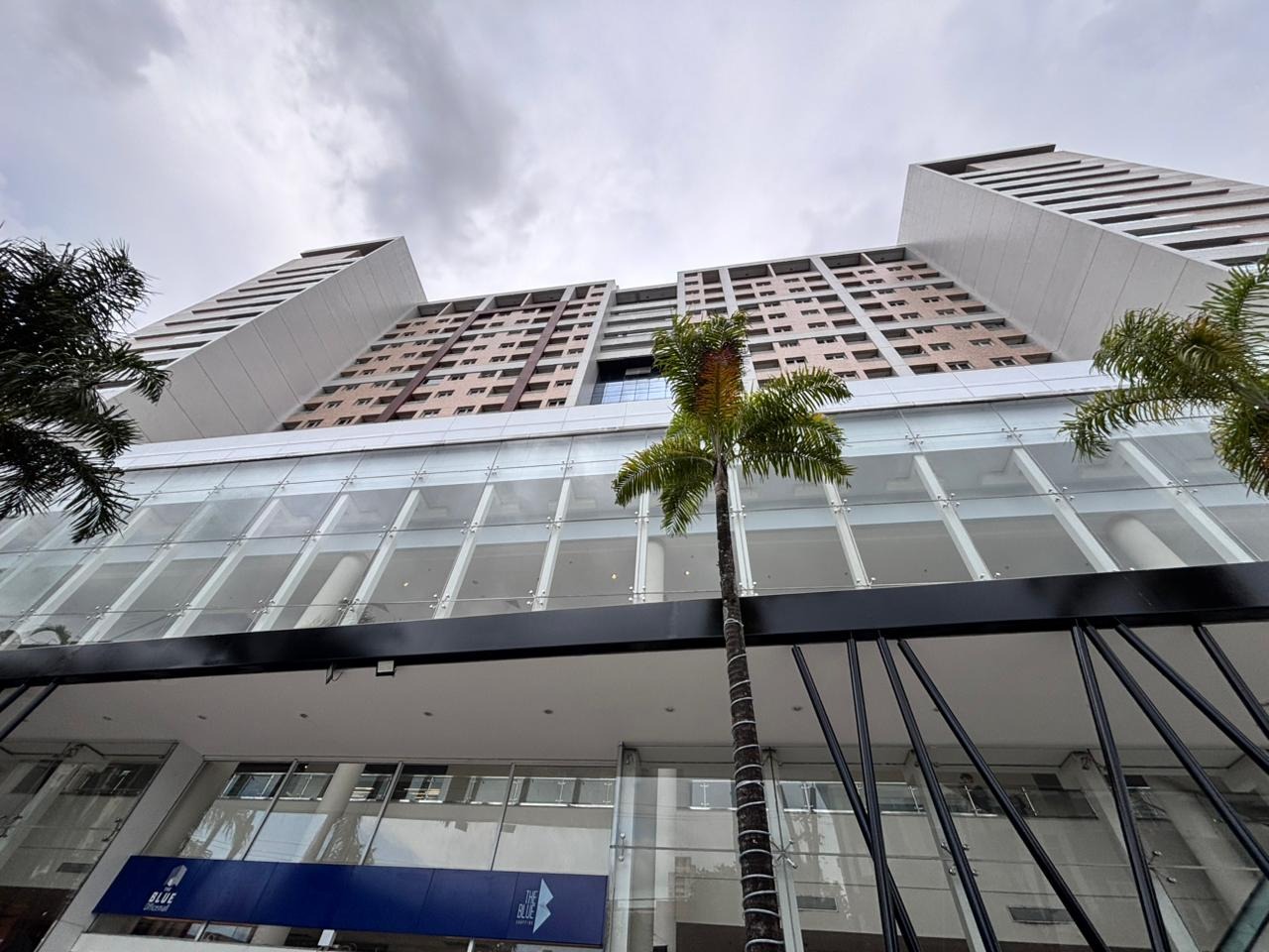 Sala à venda no Vila Mathias: 