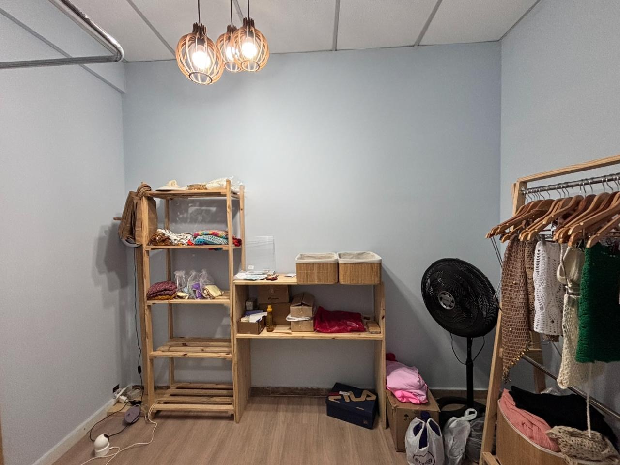 Sala à venda no Vila Mathias: