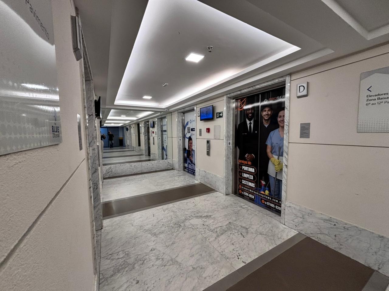 Sala à venda no Vila Mathias: 