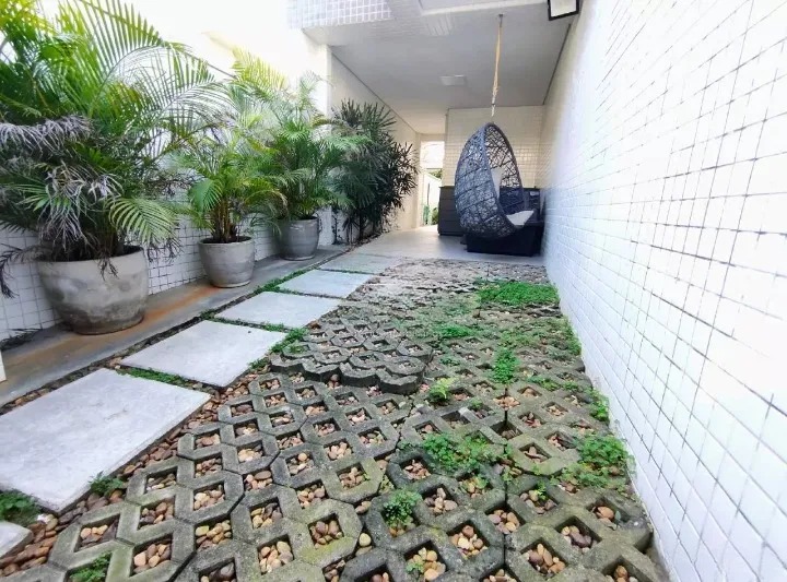 Casa à venda no Ponta da Praia: 