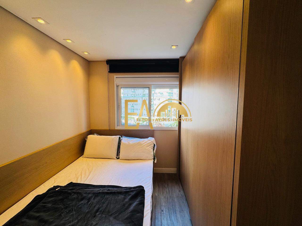 Apartamento à venda no Ponta da Praia: 