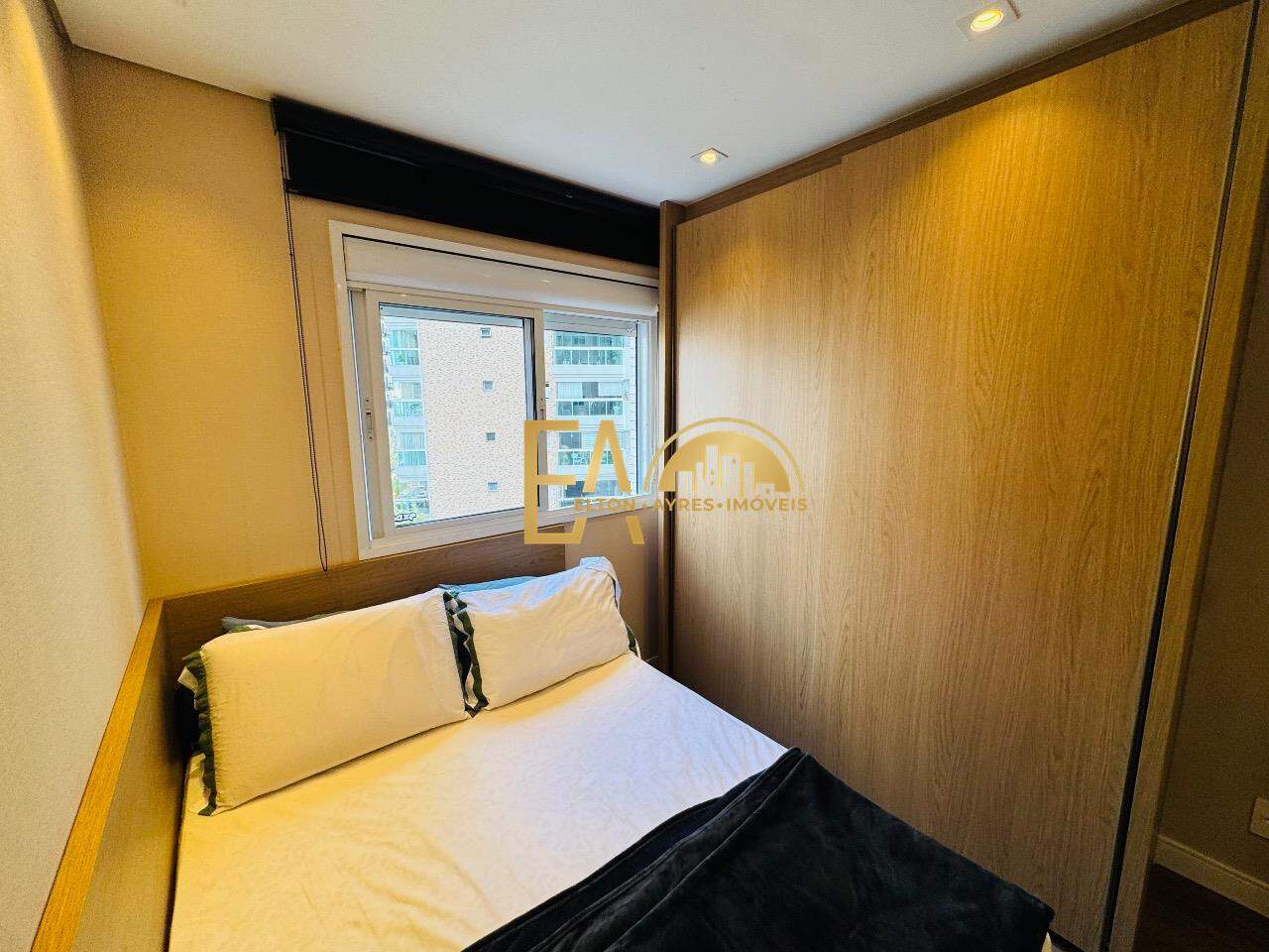 Apartamento à venda no Ponta da Praia: 