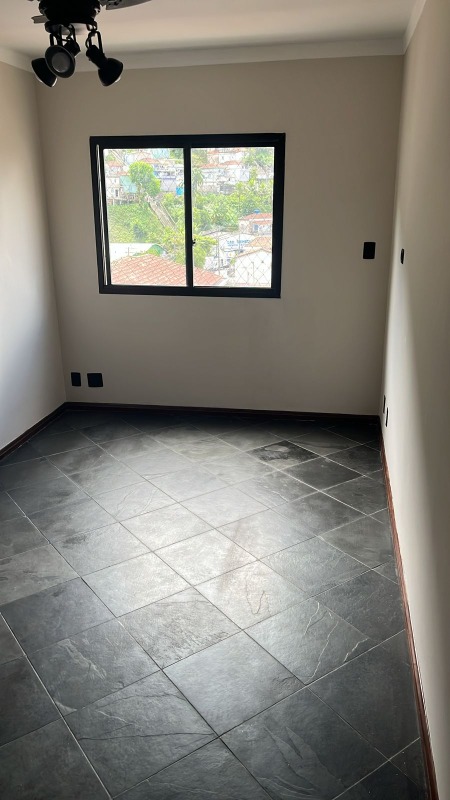 Apartamento para aluguel no Marapé: