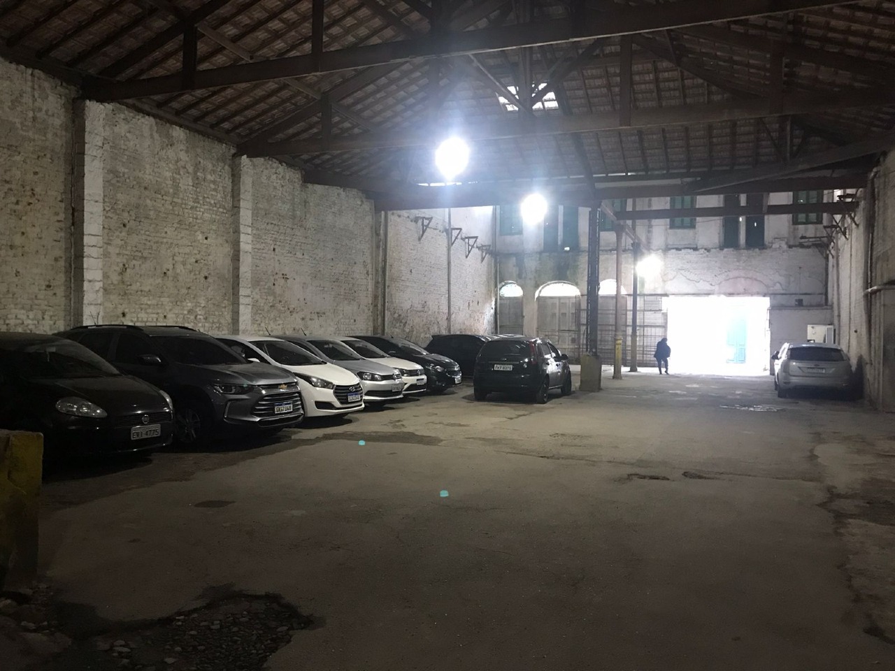 Galpão para aluguel no Centro: 