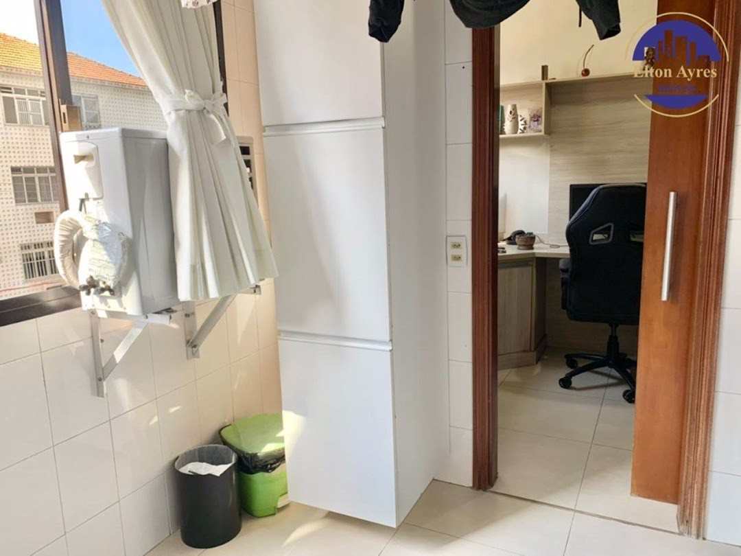 Apartamento à venda no Ponta da Praia: 