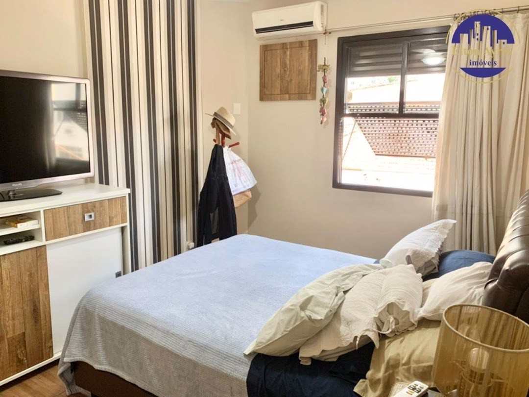 Apartamento à venda no Ponta da Praia: 