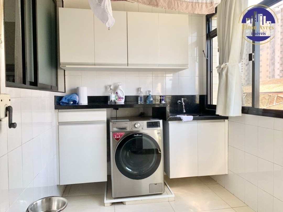 Apartamento à venda no Ponta da Praia: 