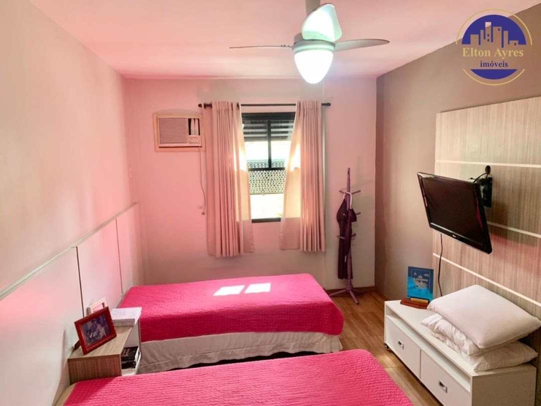 Apartamento à venda no Ponta da Praia: 