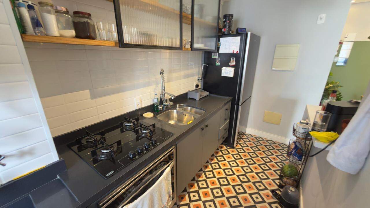 Apartamento à venda no Marapé: 
