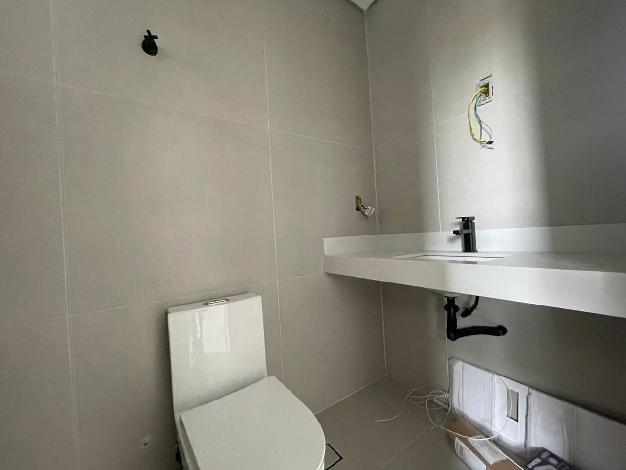 Casa à venda no Embaré: