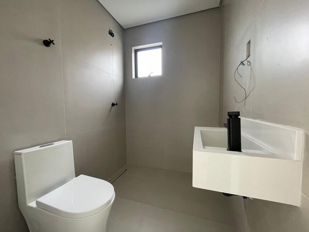 Casa à venda no Embaré: