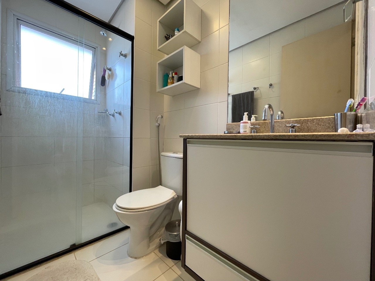 Apartamento à venda no Ponta da Praia: 