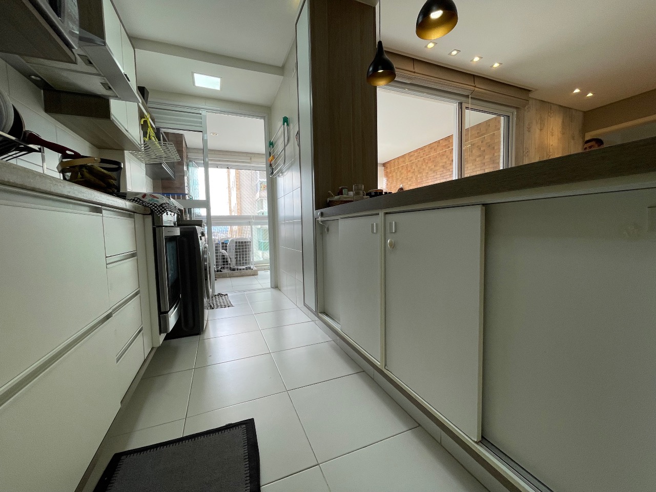 Apartamento à venda no Ponta da Praia: 