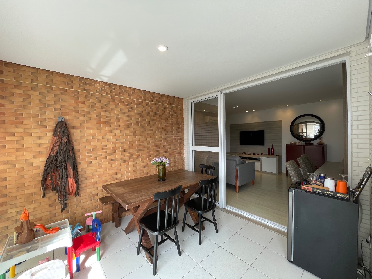 Apartamento à venda no Ponta da Praia: 