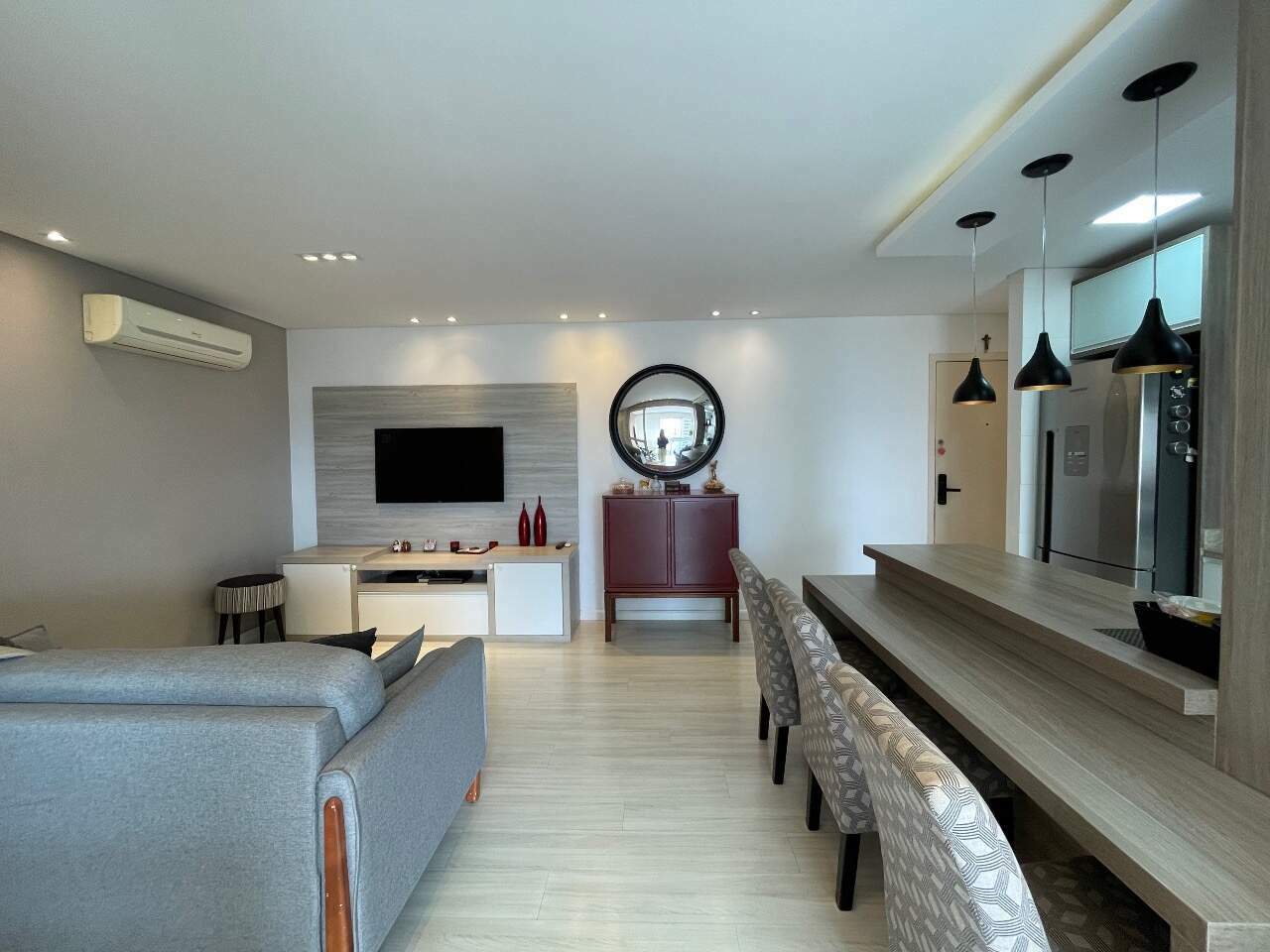 Apartamento à venda no Ponta da Praia: 