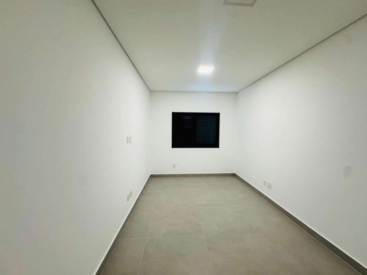 Casa à venda no Embaré: 