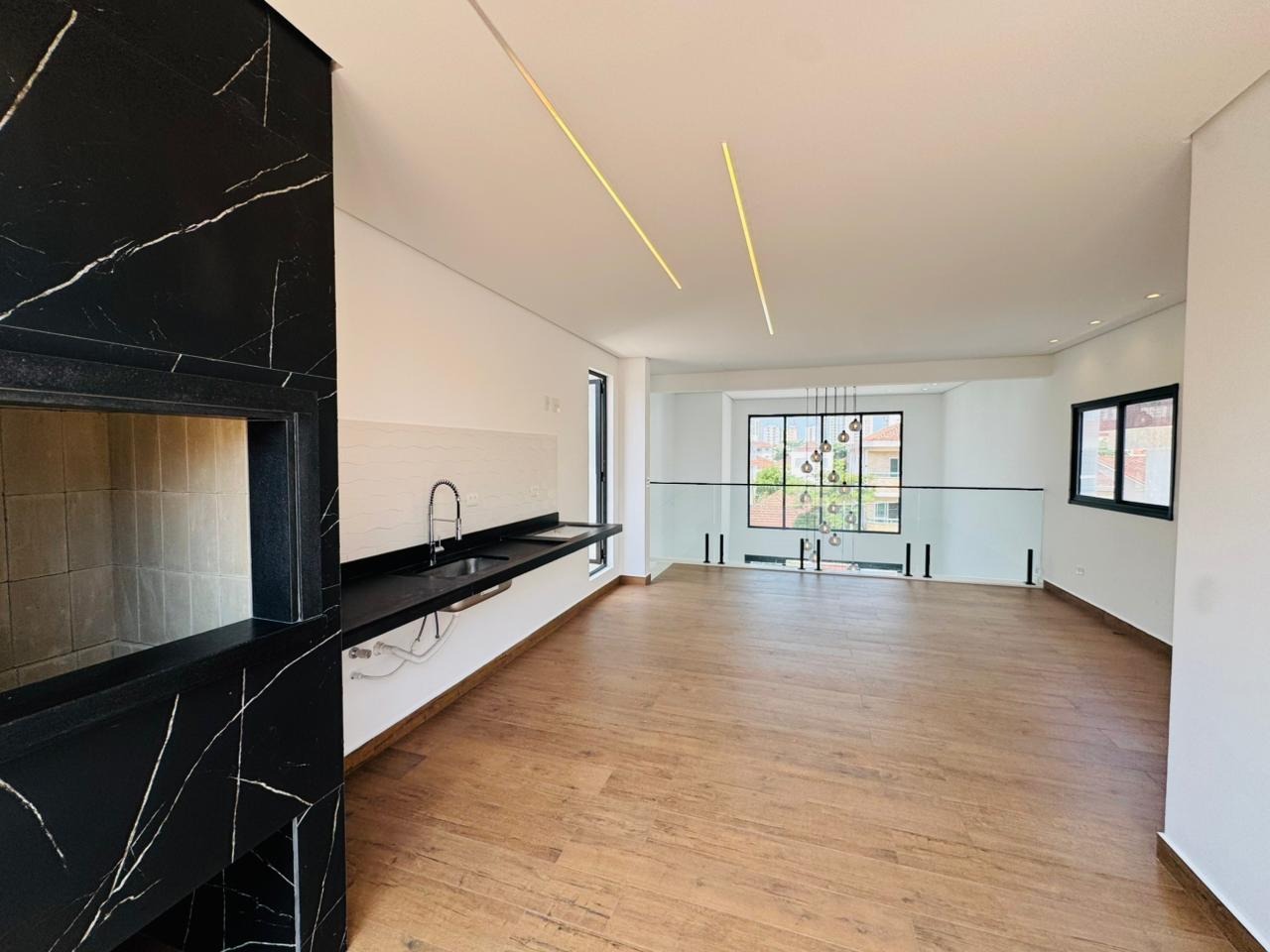 Casa à venda no Embaré: 