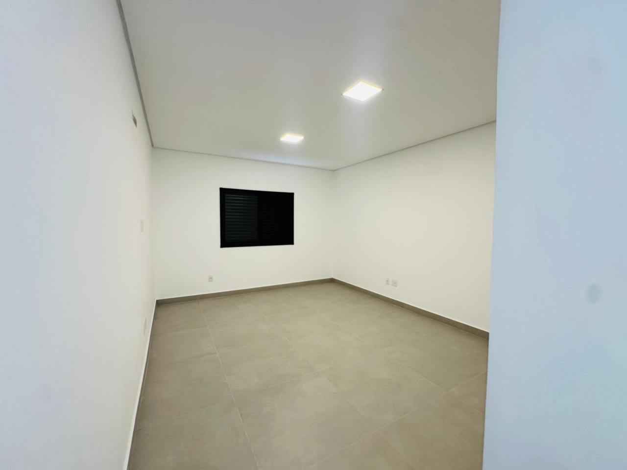 Casa à venda no Embaré: 