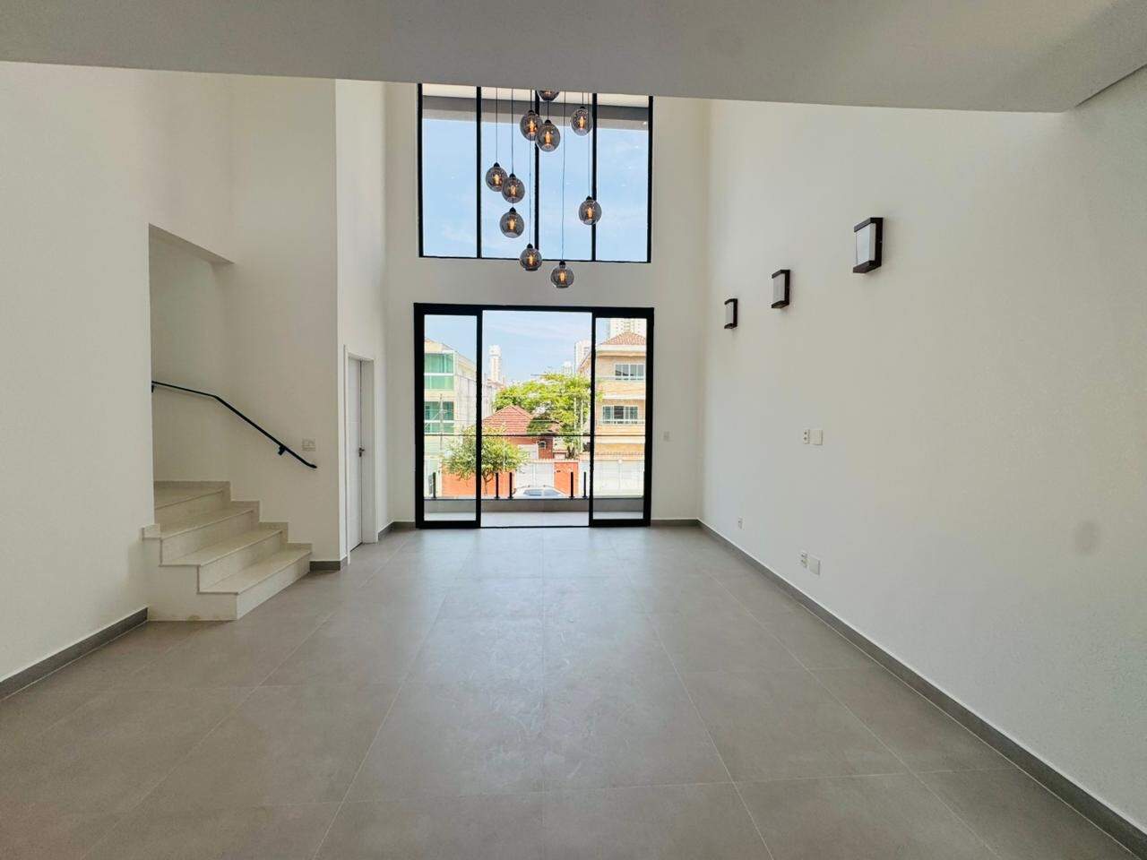 Casa à venda no Embaré: 