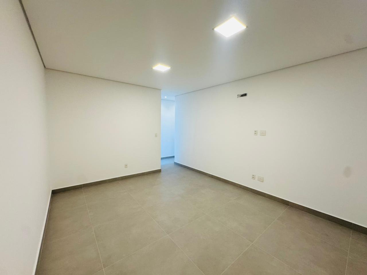 Casa à venda no Embaré: 