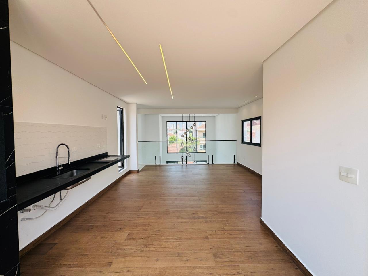 Casa à venda no Embaré: 