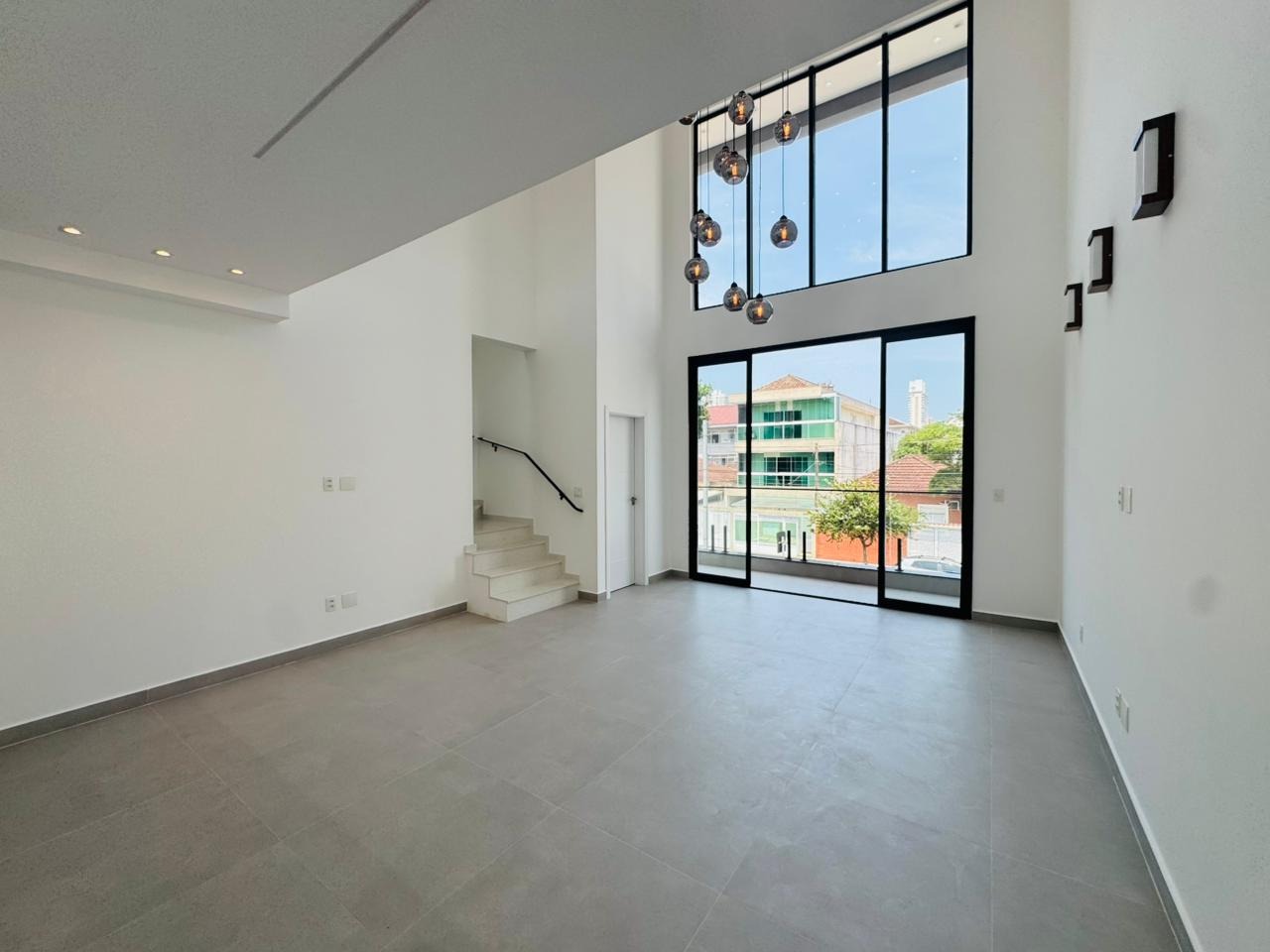 Casa à venda no Embaré: 