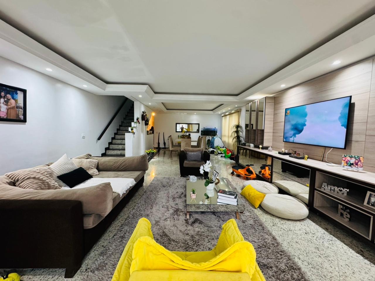 Casa à venda no Embaré: 