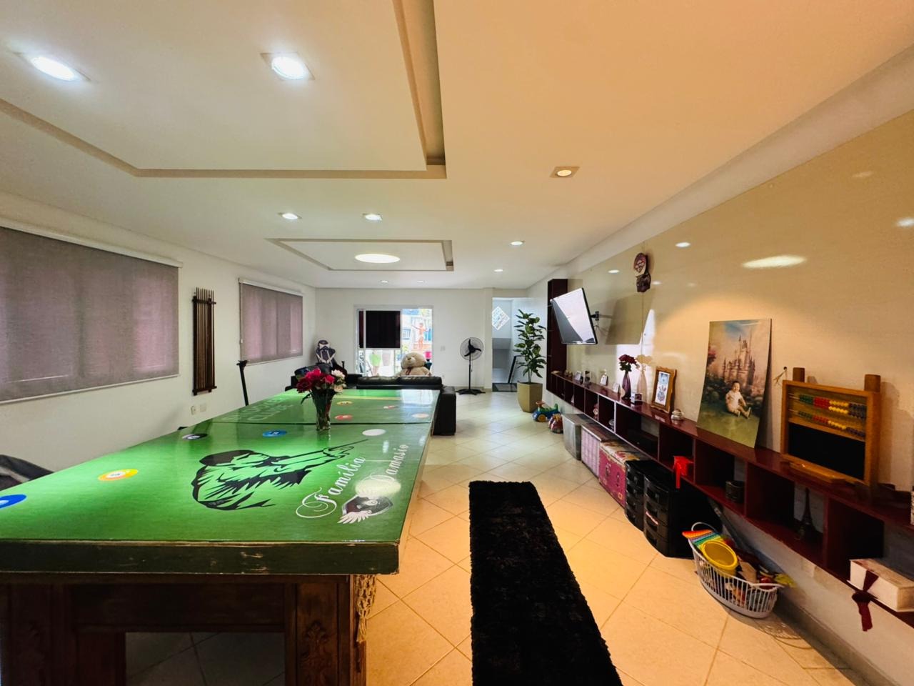 Casa à venda no Embaré: 