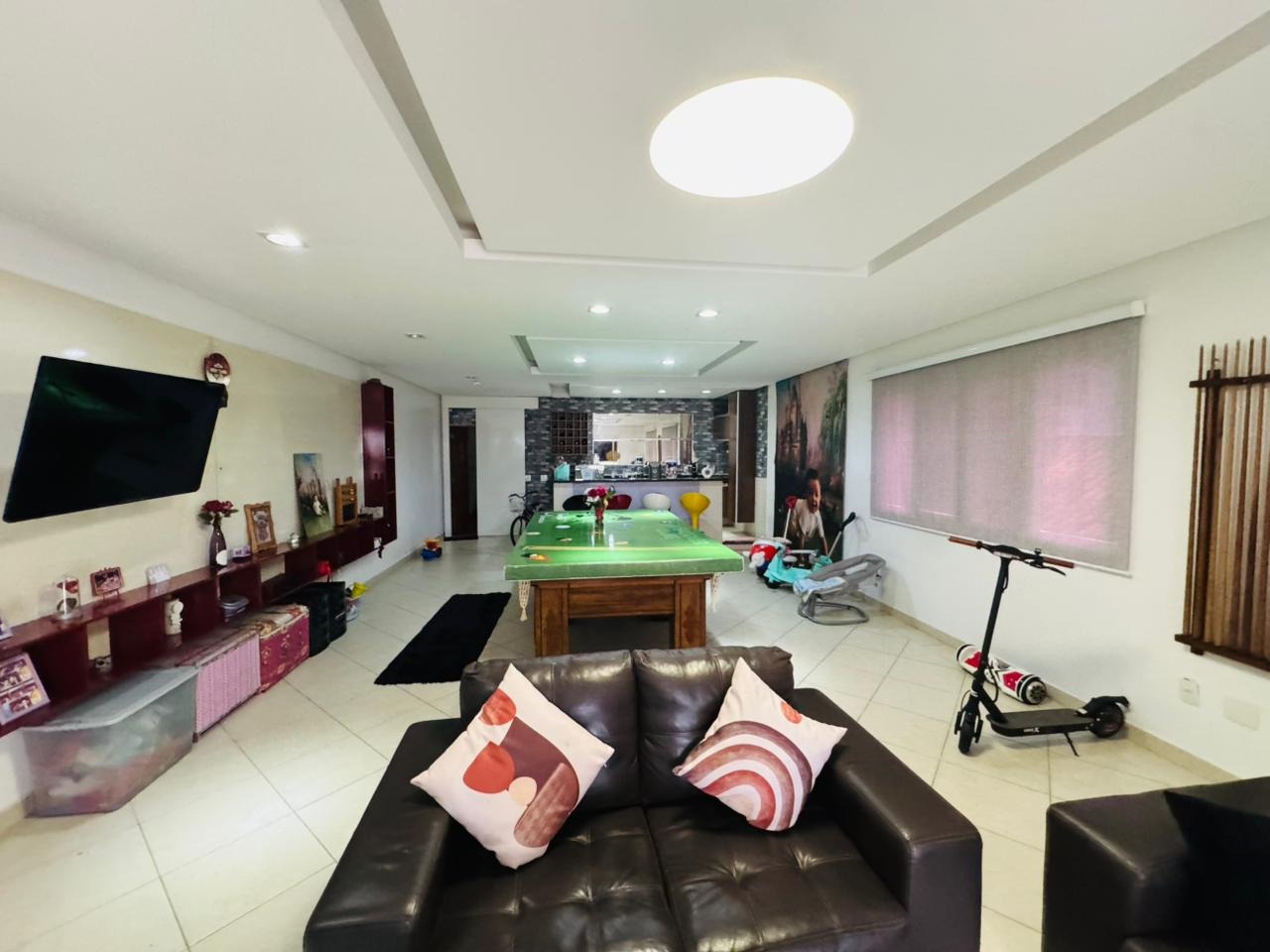 Casa à venda no Embaré: 