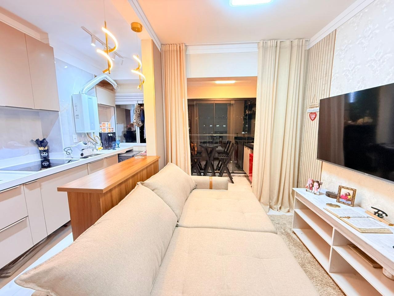 Apartamento para aluguel no Marapé: 