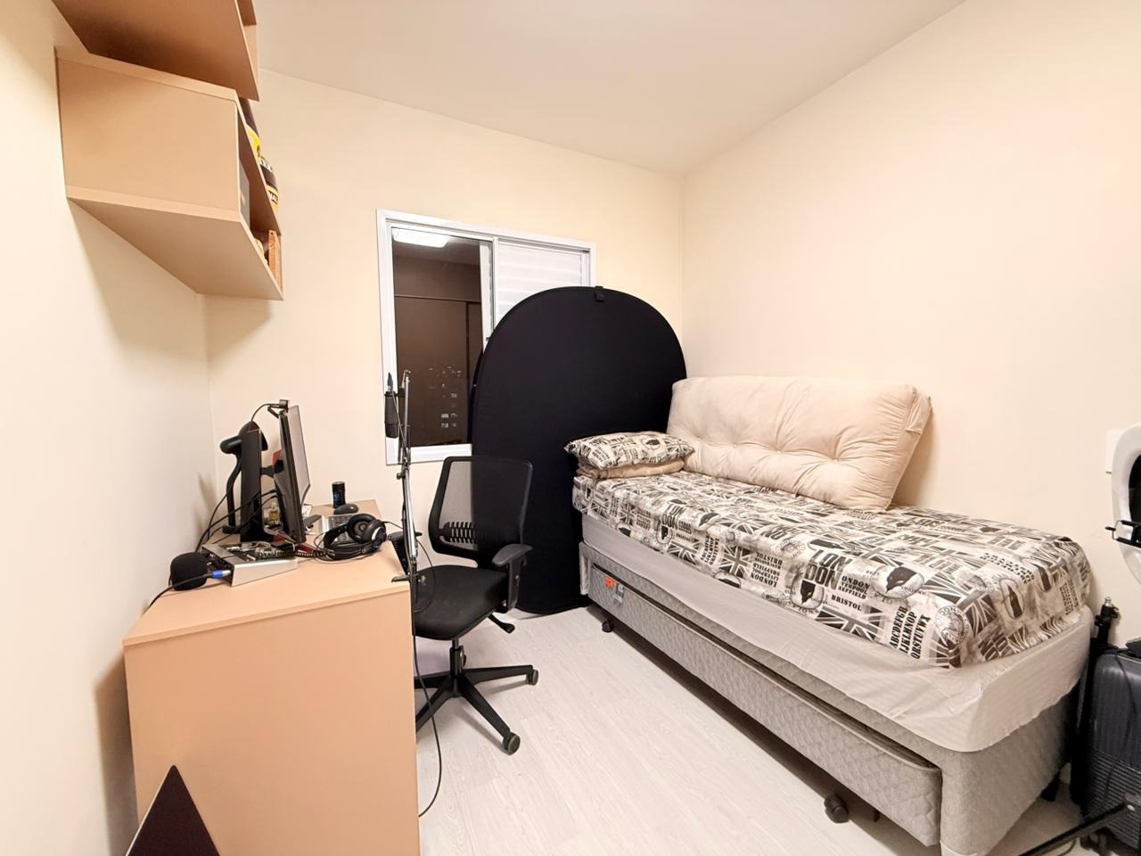 Apartamento para aluguel no Marapé: 