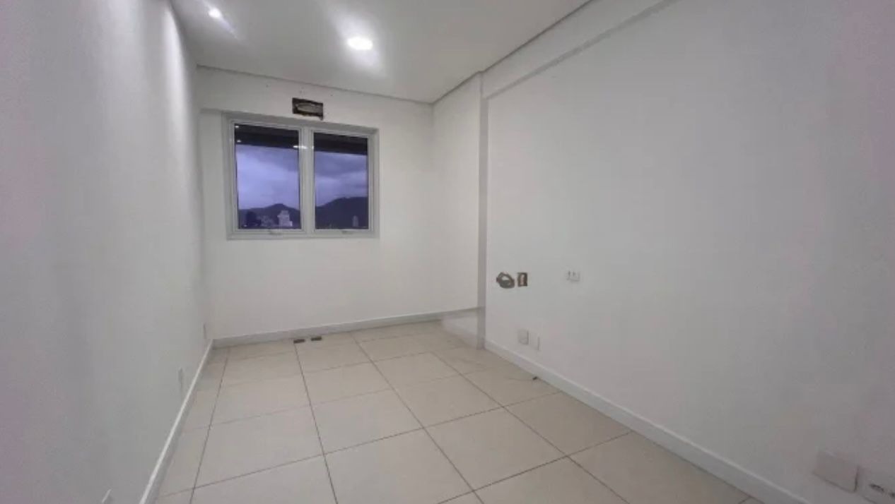 Sala para aluguel no Vila Mathias: 