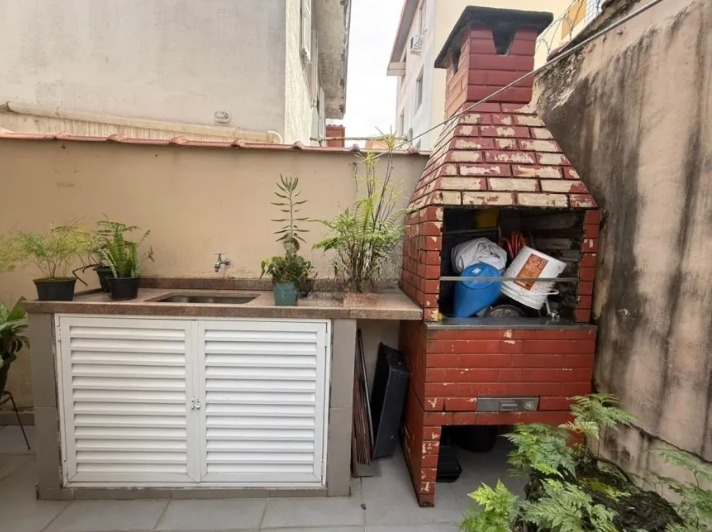 Apartamento à venda no Embaré: