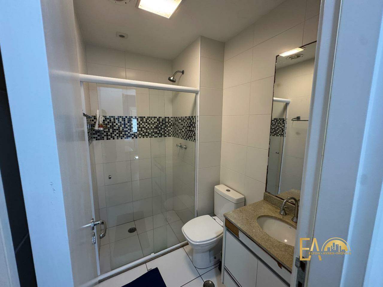 Apartamento à venda no Embaré: 