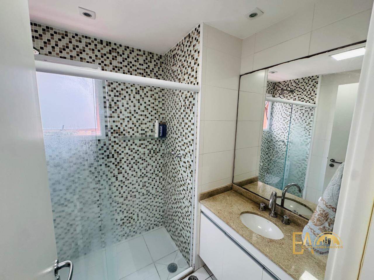Apartamento à venda no Embaré: 
