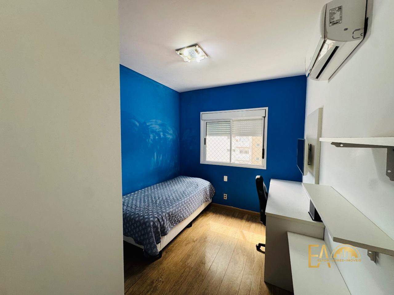 Apartamento à venda no Embaré: 