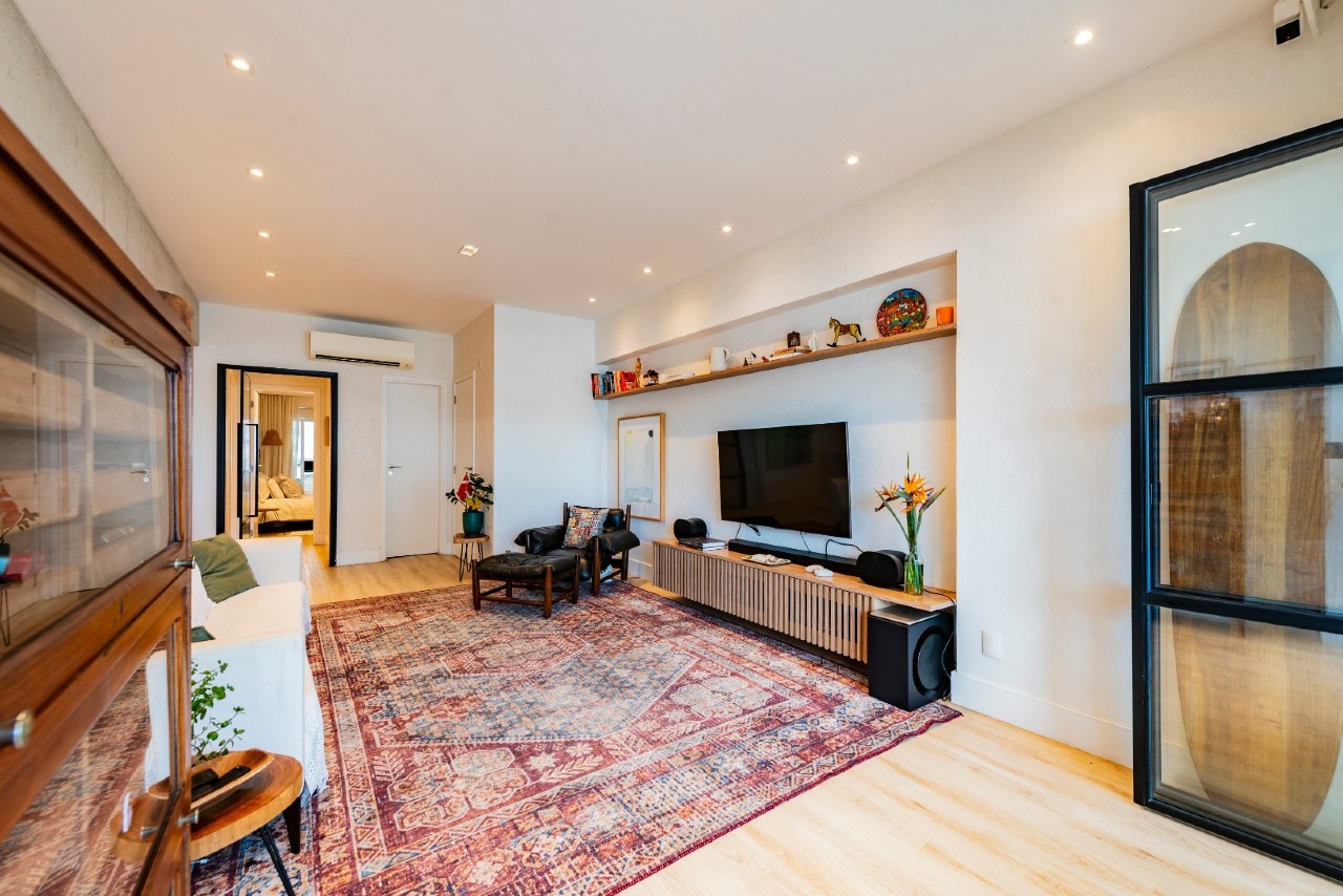 Apartamento à venda no Ponta da Praia: 