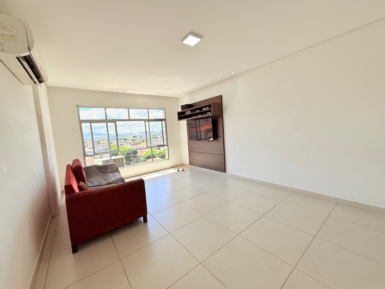 Apartamento à venda no Embaré: 