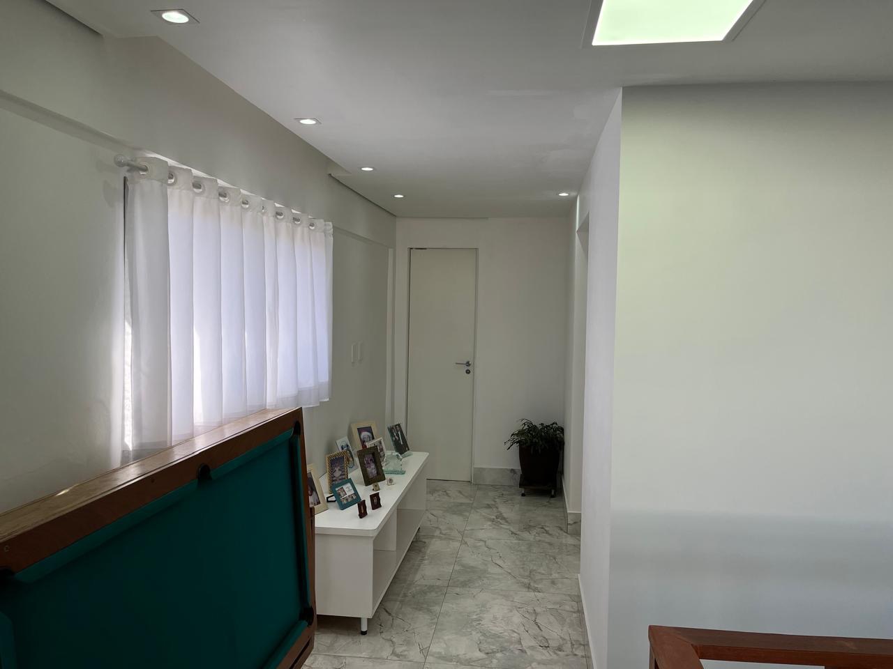 Cobertura à venda no Aparecida: 