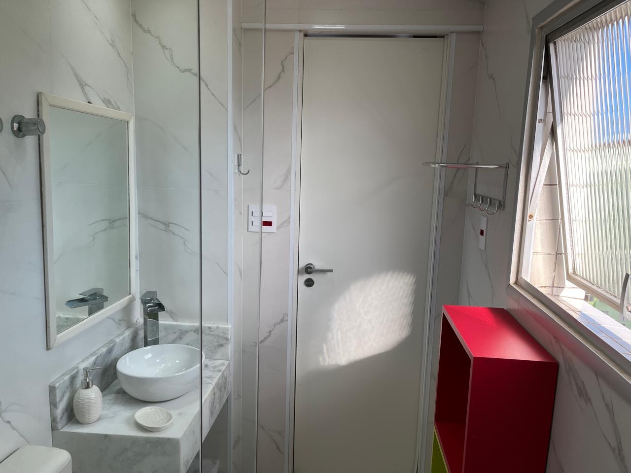 Cobertura à venda no Aparecida: 