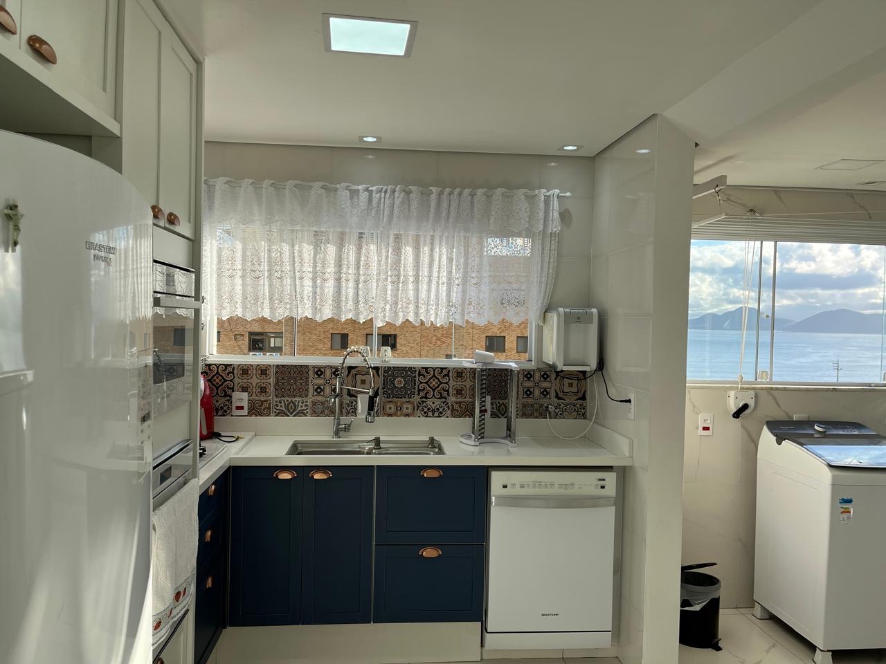 Cobertura à venda no Aparecida: 