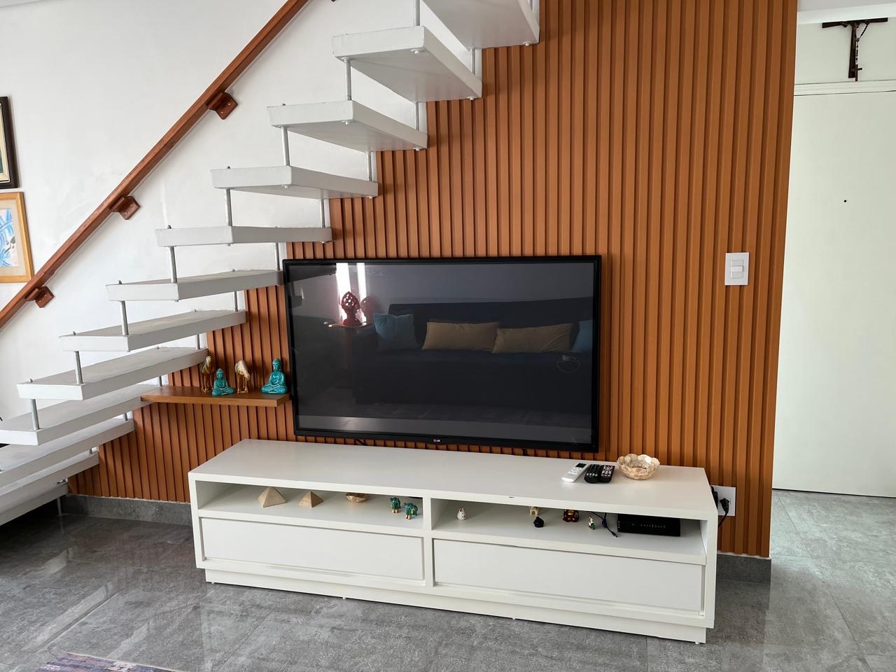 Cobertura à venda no Aparecida: 