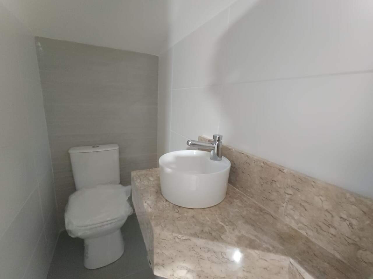  Casa à venda em Aparecida, Santos - SP: 