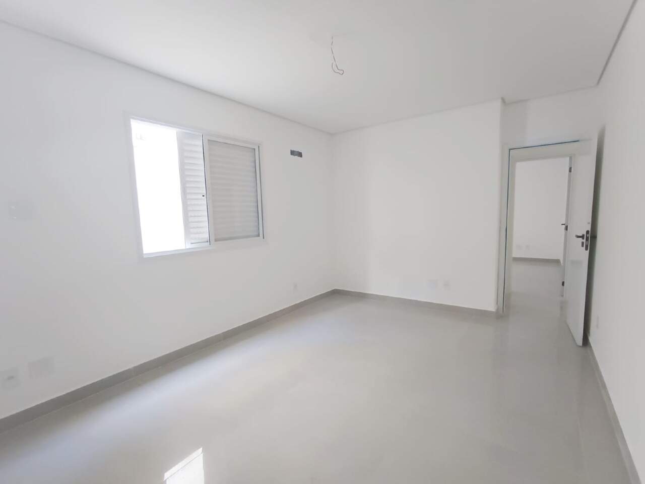  Casa à venda em Aparecida, Santos - SP: 
