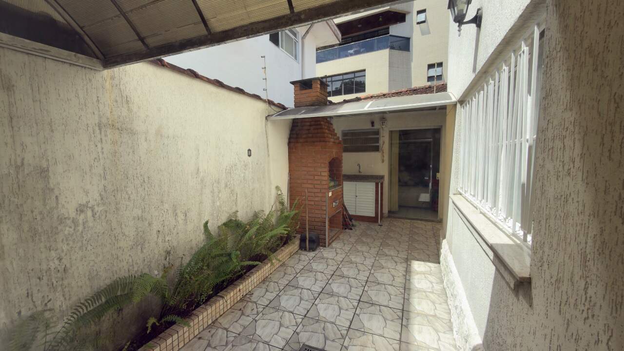 Casa à venda no Ponta da Praia: 