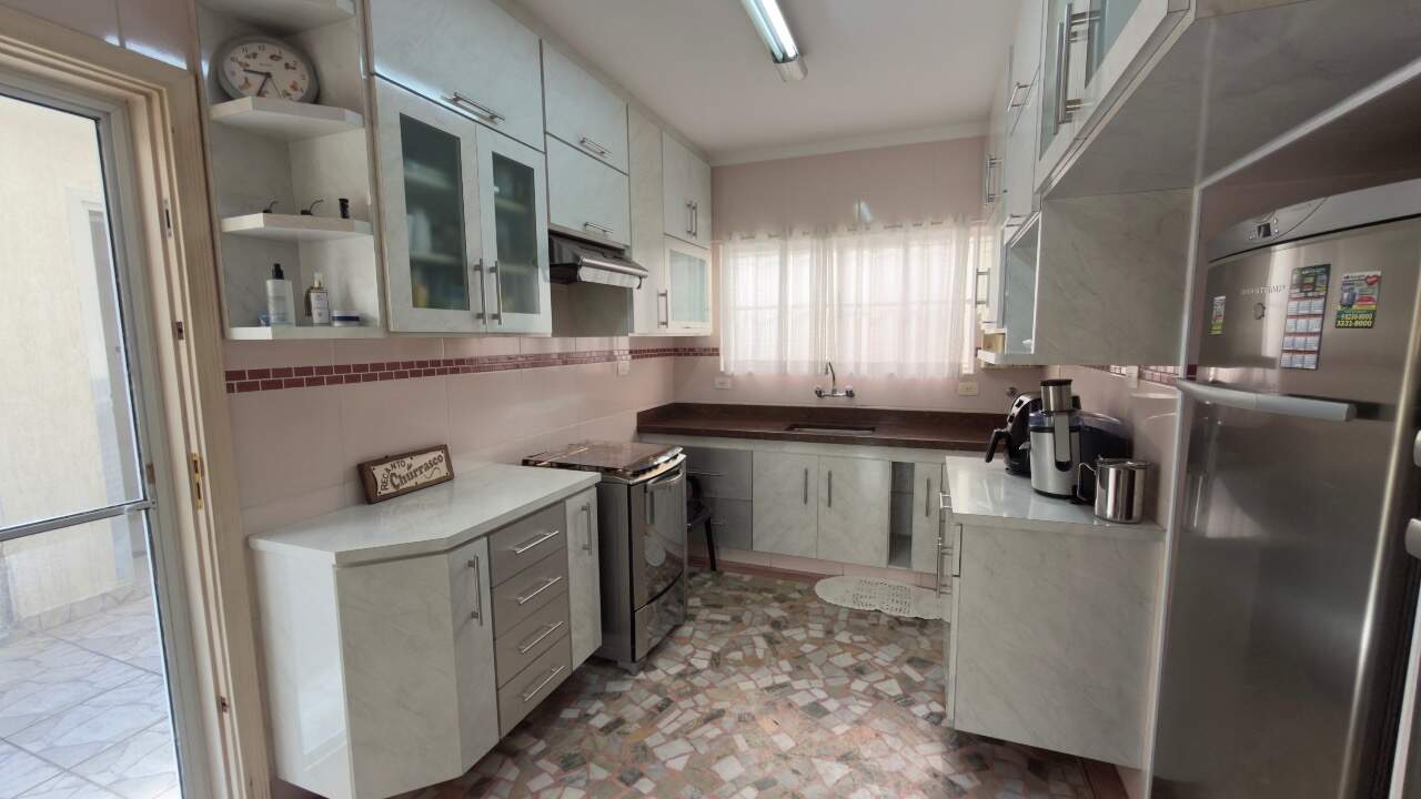 Casa à venda no Ponta da Praia: 