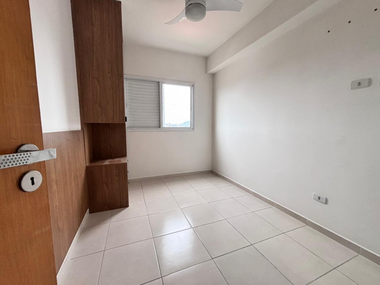 Apartamento para aluguel no Macuco: 