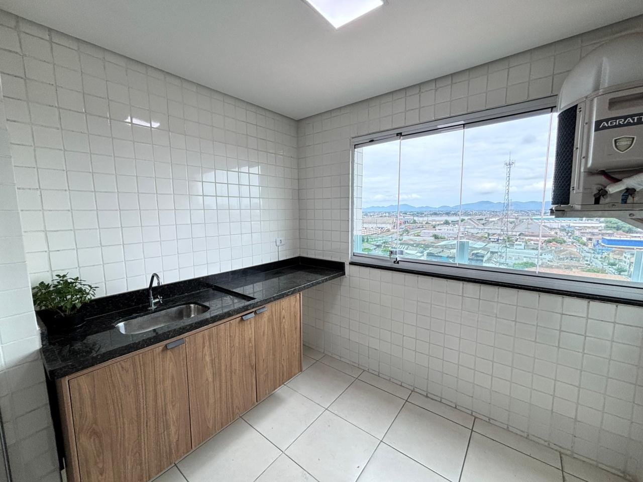 Apartamento para aluguel no Macuco: 